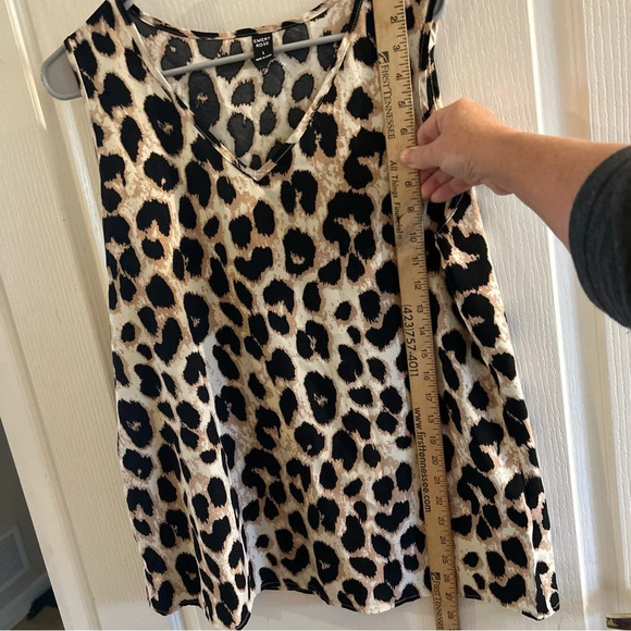 Emery Rose Lepord Print Sleeveless Tank Top Size large - Picture 6 of 7